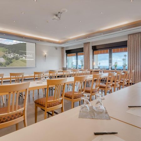 Hotel Wiehen-Therme Hullhorst Esterno foto